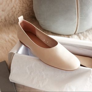 Everlane Day Glove in Tan